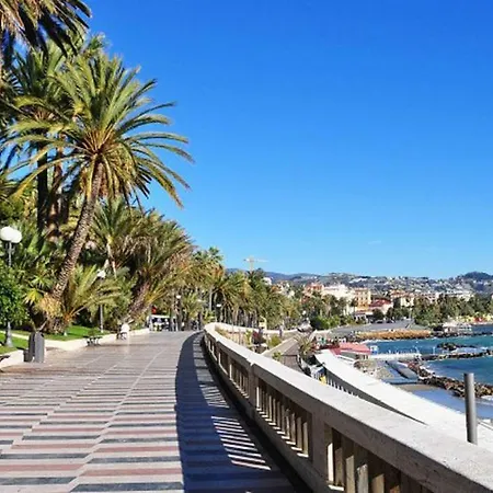 Semesterbostad Casa Vacanza Baia Sole ☀️ Sanremo